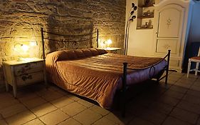 La Fontanella Guest House
